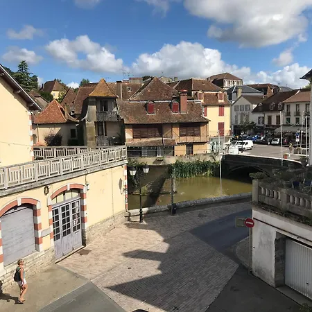 De Caractere Au Coeur Du Centre Avec Tres Belle Terrasse * Salies-de-Bearn